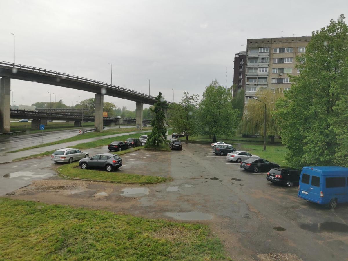 Central Hotel With Free Parking Рига Экстерьер фото